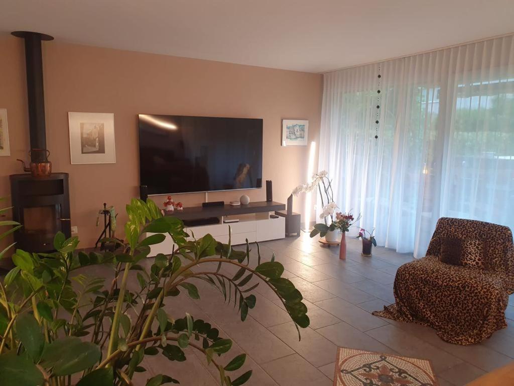 Casa Nadja, Naehe Skigebiet Flims-Lax Ems Esterno foto